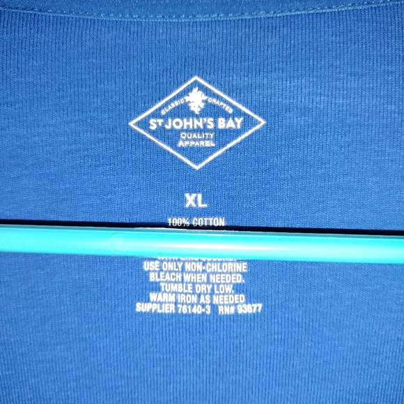 Bundle St johns Bay tops - Picture 2 of 3